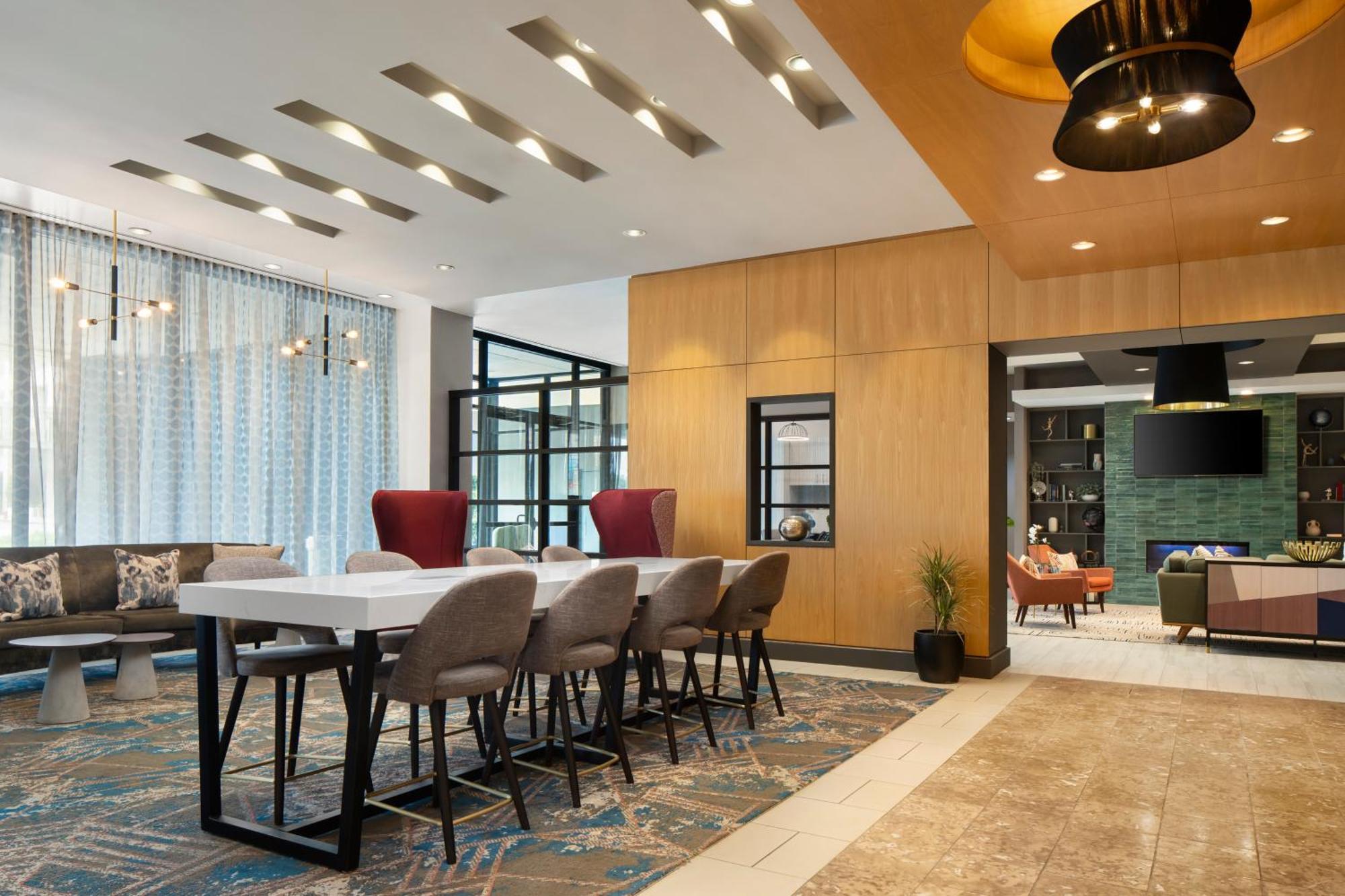 Hotel Doubletree By Hilton Hartford Downtown Esterno foto