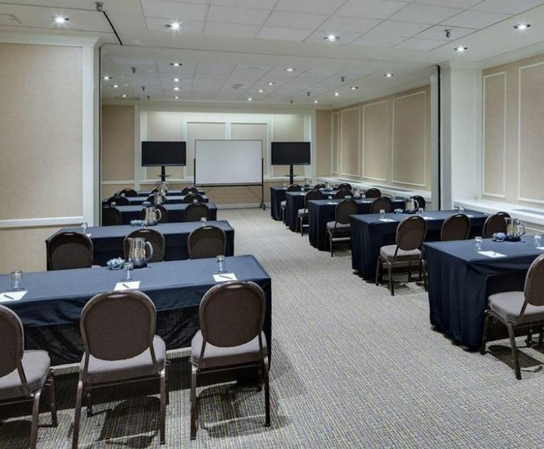 Hotel Doubletree By Hilton Hartford Downtown Esterno foto